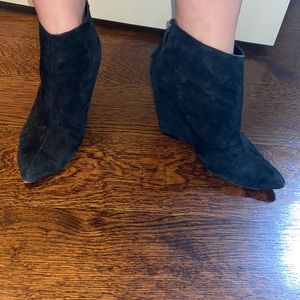 Dolce vita sexy heeled booties